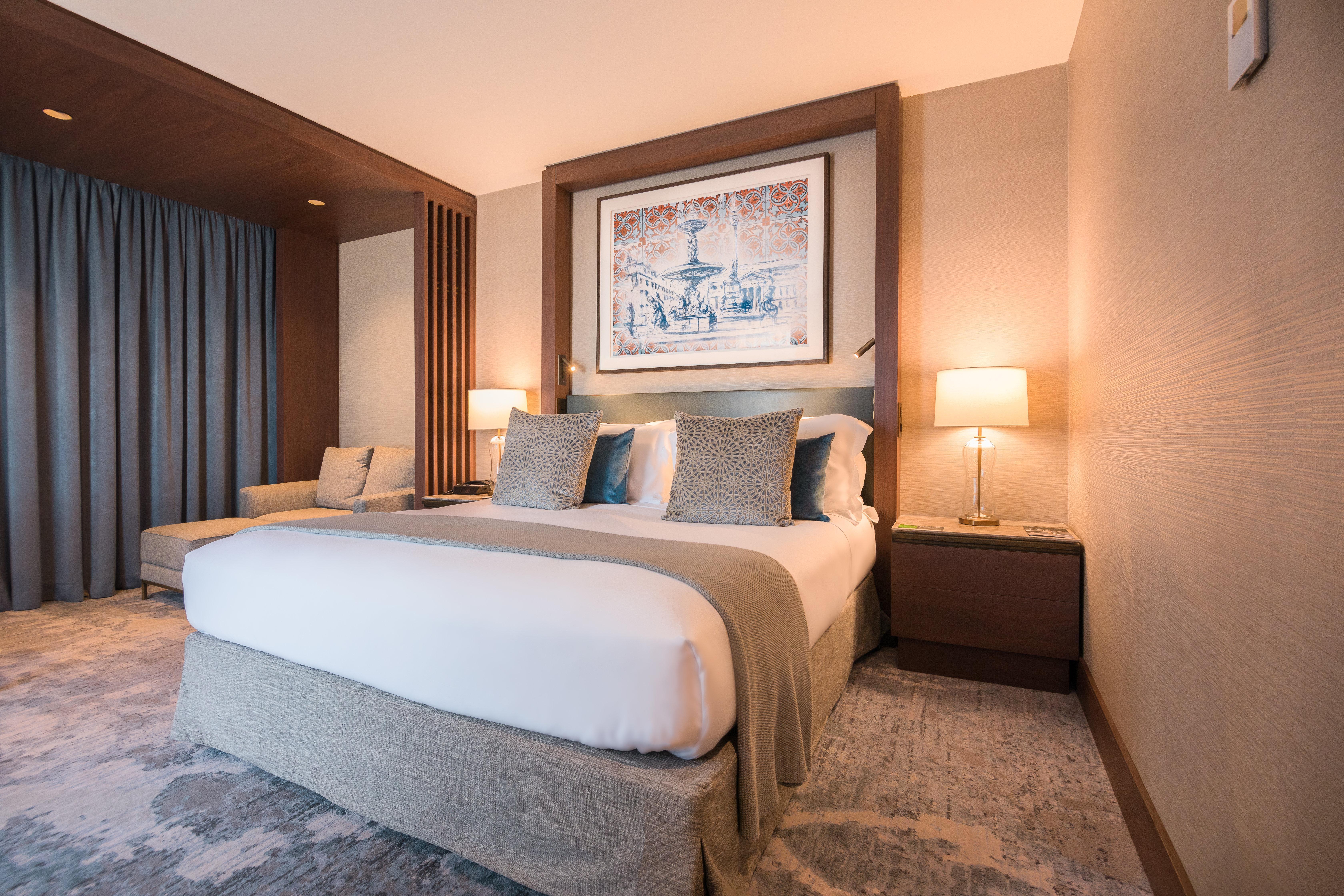 インターコンチネンタル リスボン エクステリア 写真 A bedroom at the hotel