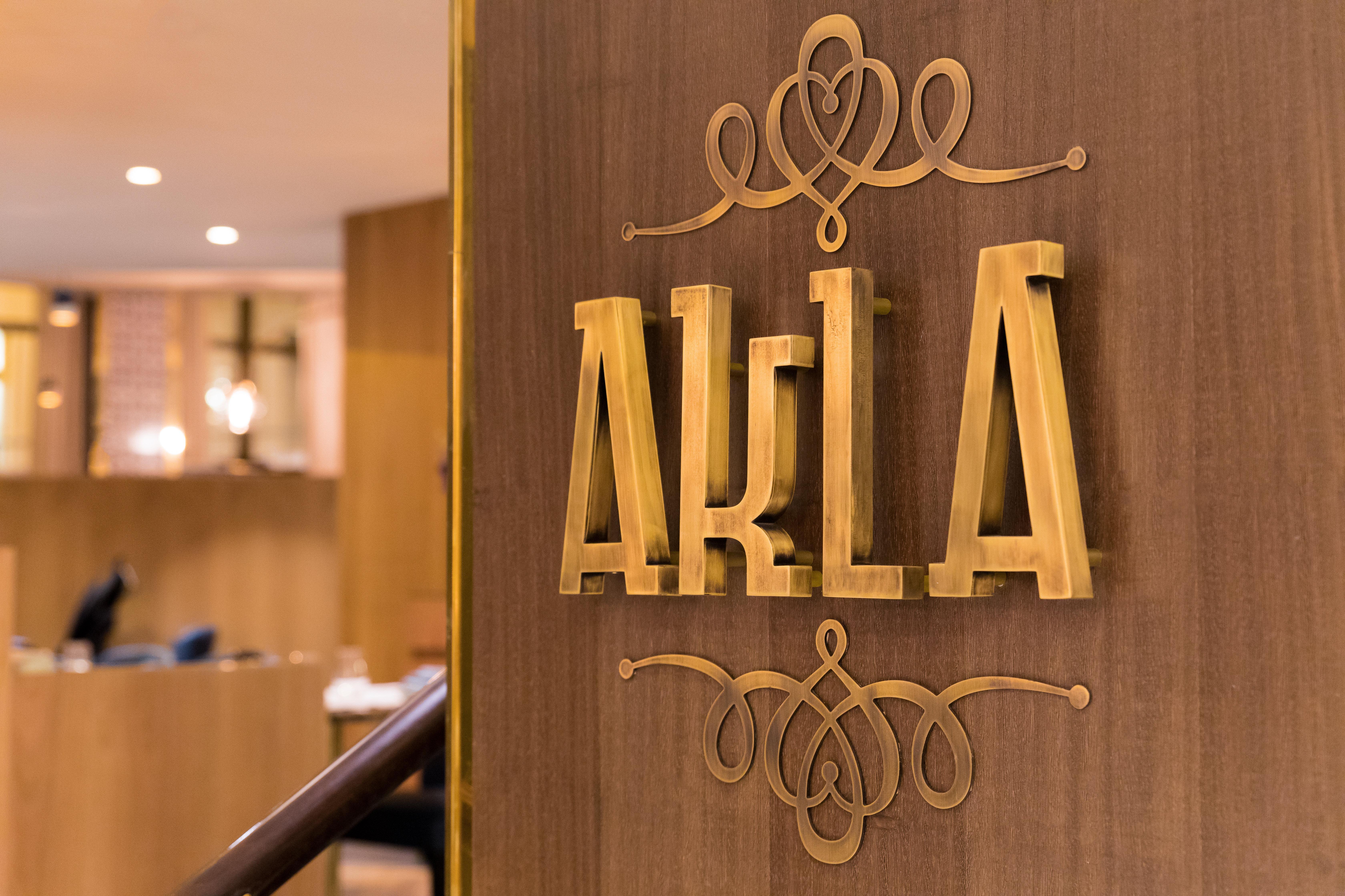 インターコンチネンタル リスボン エクステリア 写真 AKLA Logo